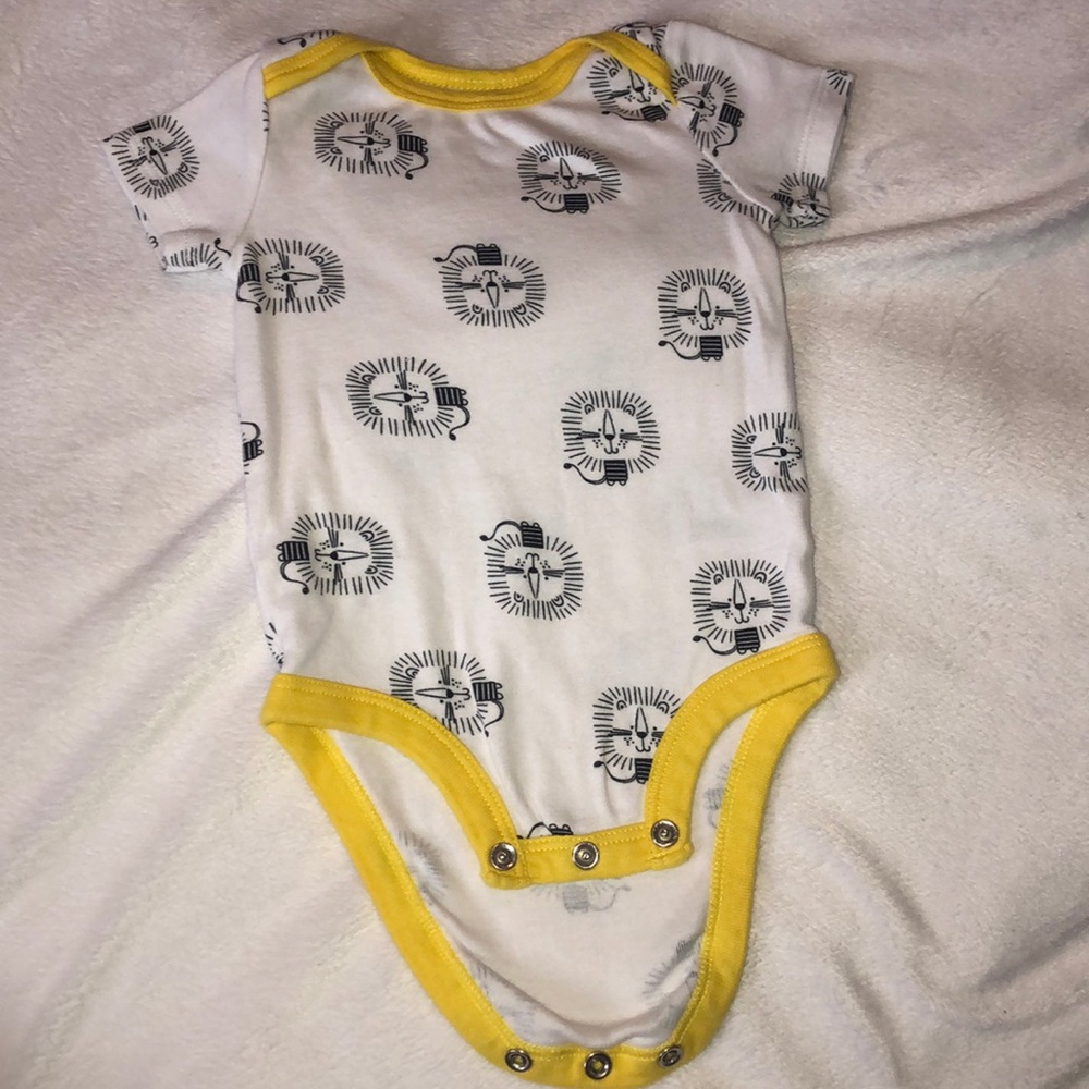 Adorable baby onesie!